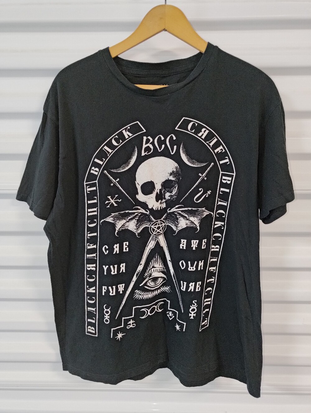 Blackcraft Cult Men's Short Sleeve T-Shirt L